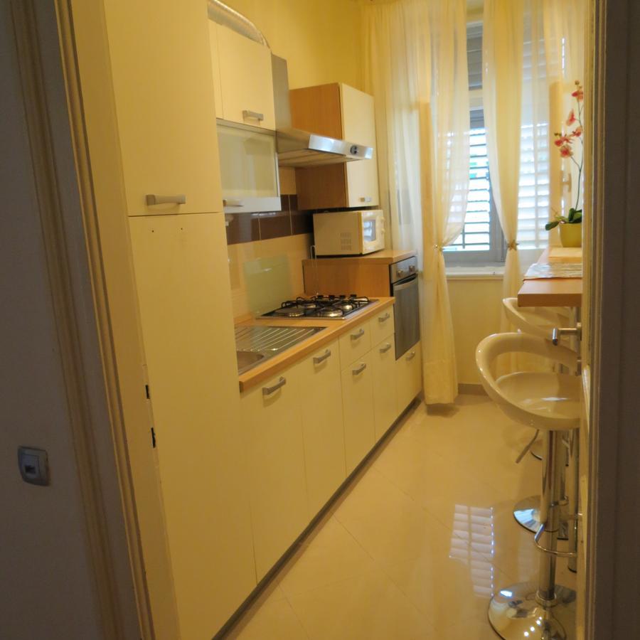 Guesthouse Vrlic Split Buitenkant foto